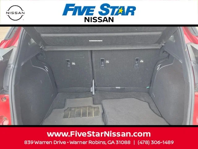 Used 2023 Red Nissan SR image 13