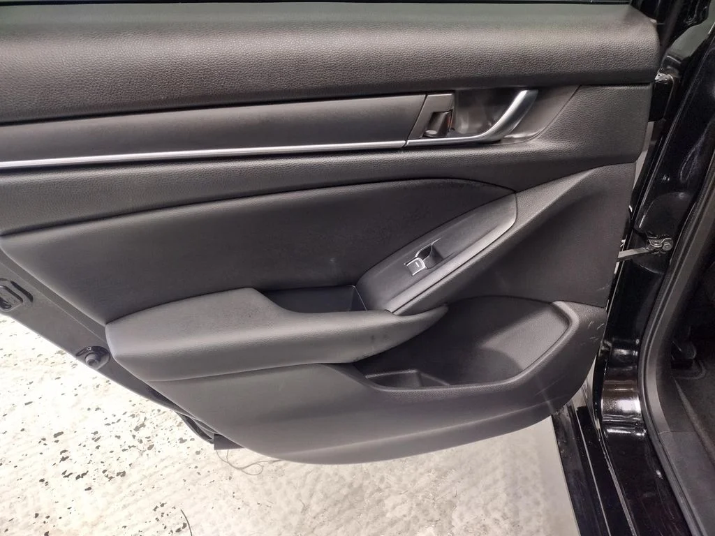 Used 2020 Black Honda LX image 20