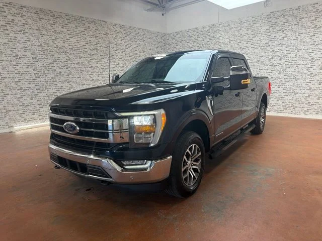 Used 2021 Blue Ford Lariat image 3