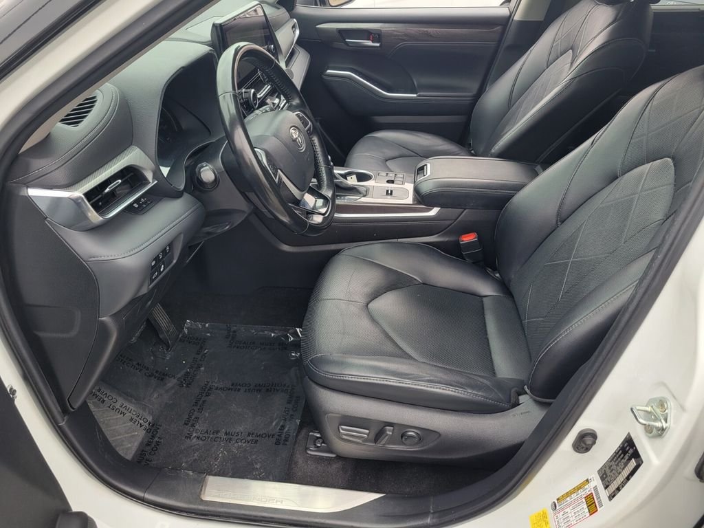 2023 Toyota Highlander Platinum - Photo 10
