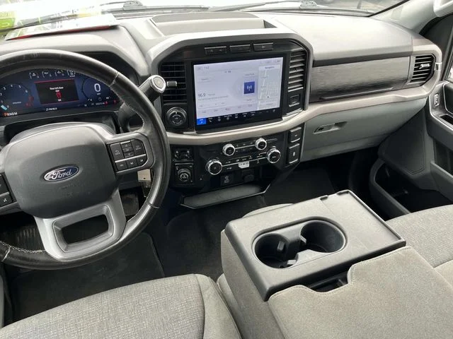 Used 2024 White Ford XLT image 13