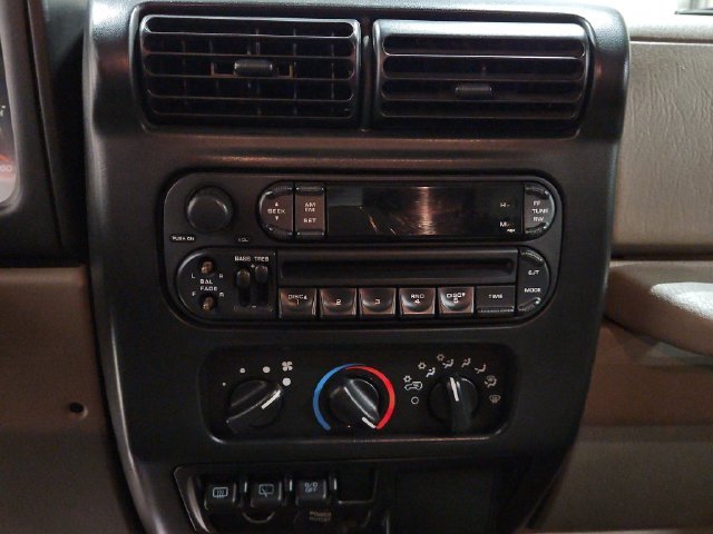 Used 2004 Beige Jeep Sport image 16