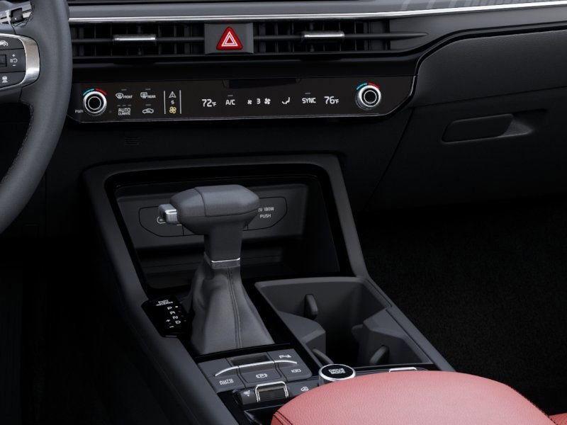 2025 Kia K5 GT-Line - Photo 23