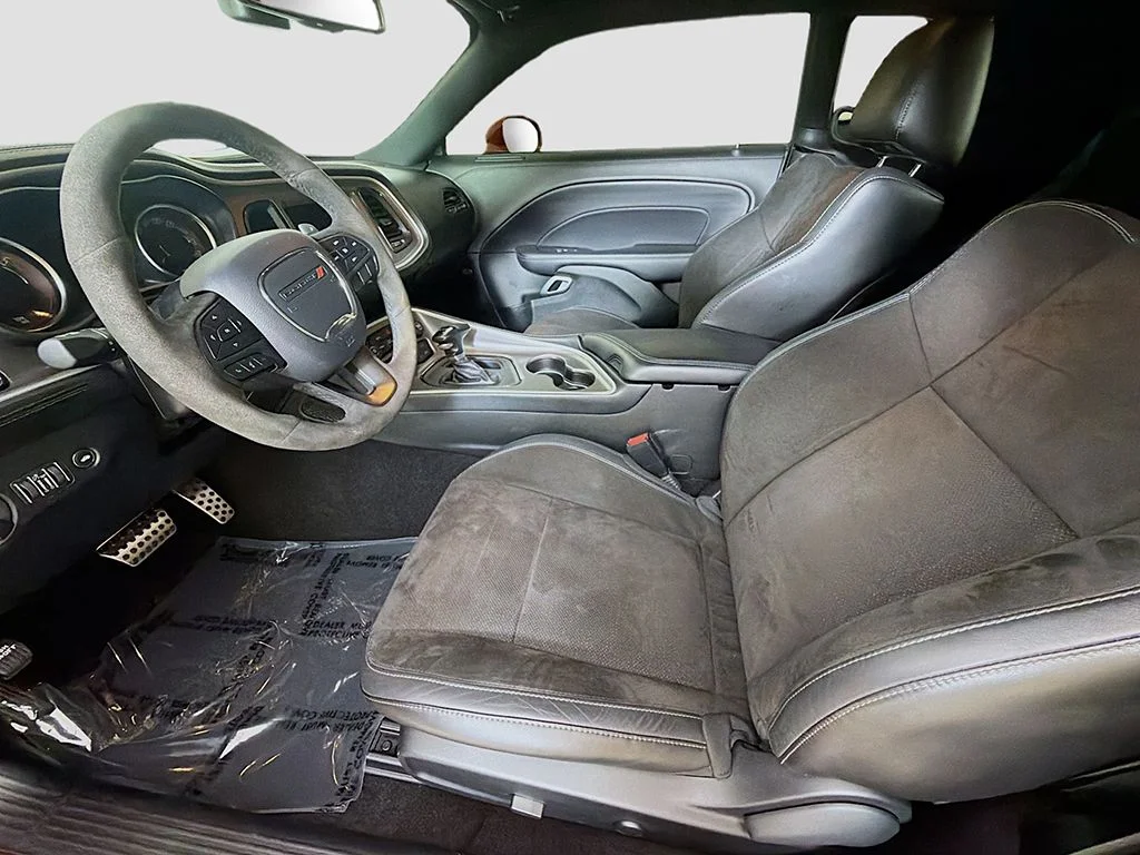 Used 2022 Go Mango! Dodge R/T Scat Pack image 20