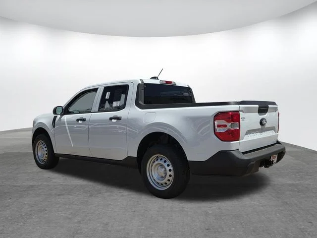 New 2026 Oxford White Ford XL image 3