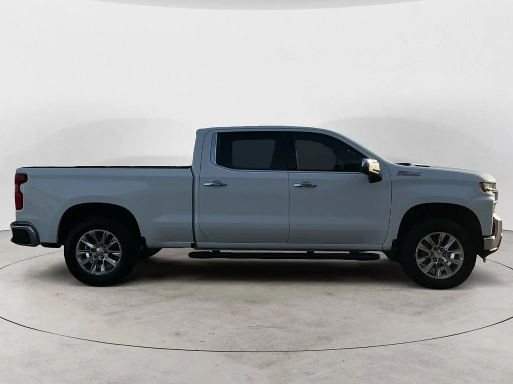 Used 2021 SUMMIT WHITE Chevrolet LTZ image 7