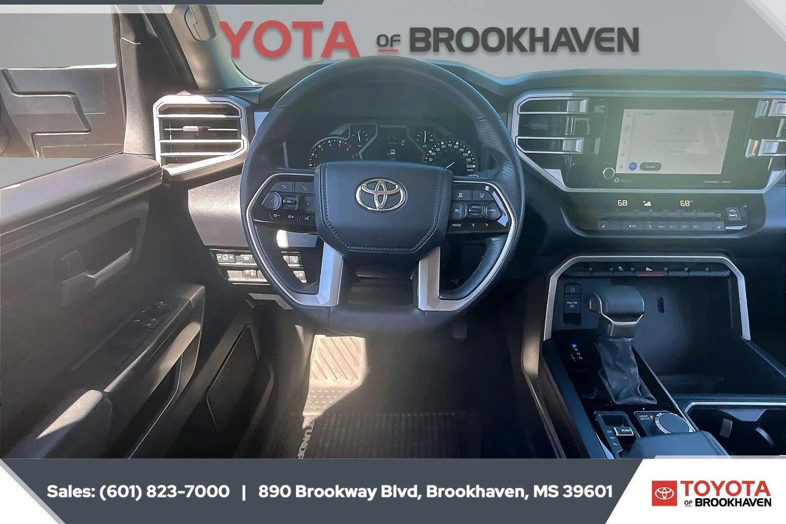 Used 2023 Ice Cap Toyota SR5 image 5