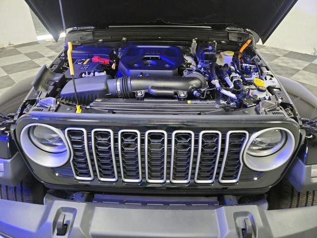 Used 2025 Black Jeep Sahara 4xe image 23