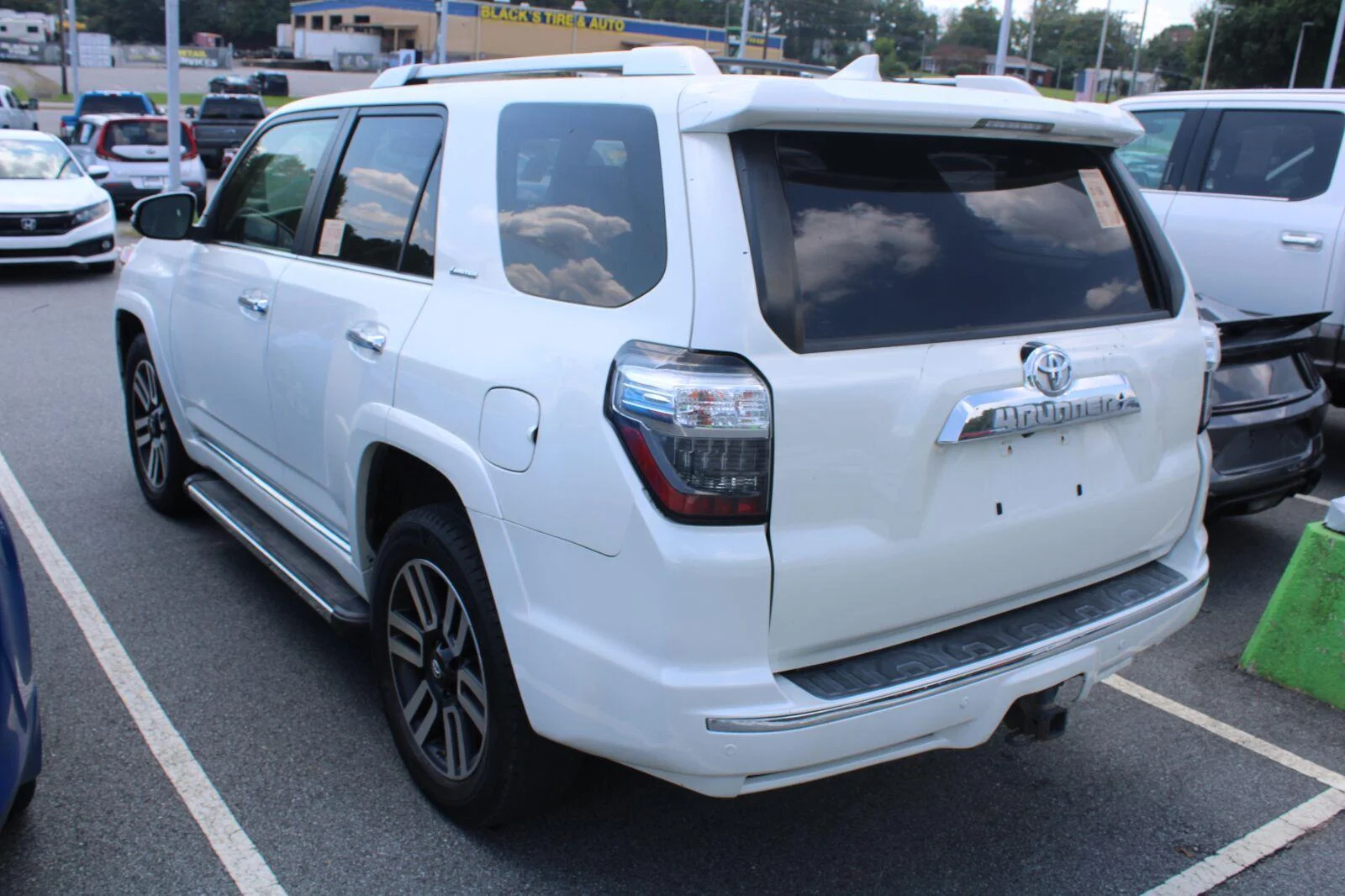 Used 2016 Blizzard Pearl Toyota Limited image 6