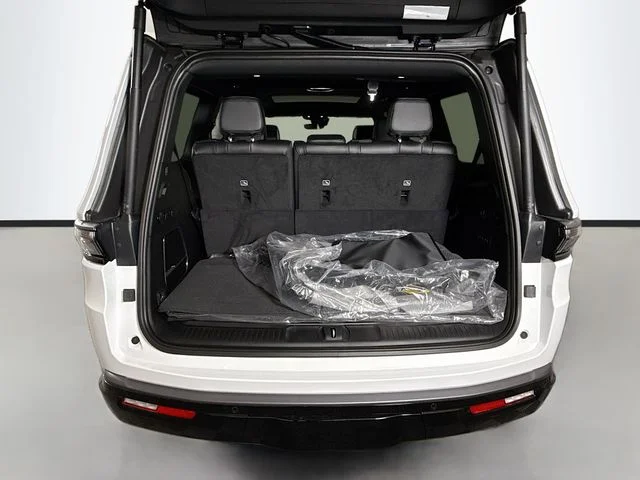 New 2026 White Jeep Upland image 27