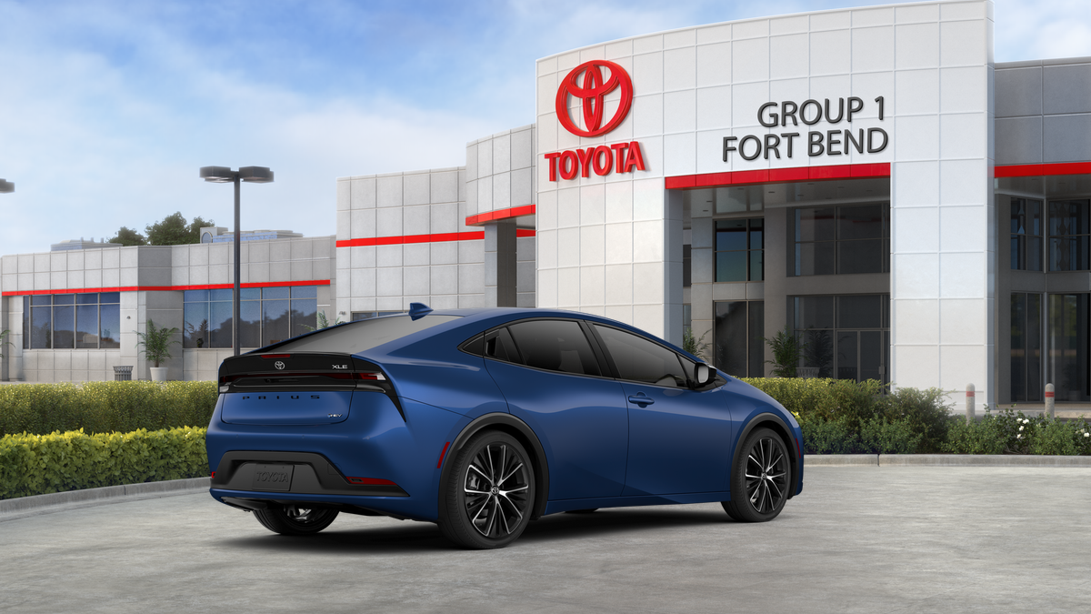 New 2026 Reservoir Blue Toyota XLE image 10