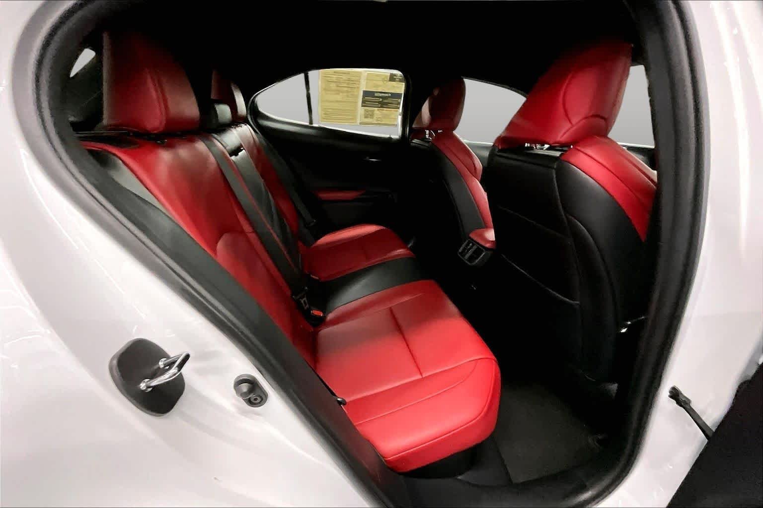 Certified Used 2021 Ultra White Lexus F SPORT image 21