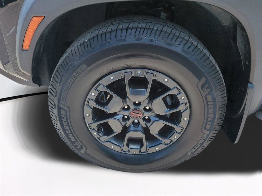 2022 Nissan Frontier PRO-4X - Photo 11