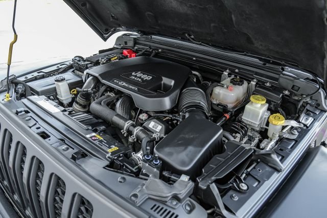 Used 2022 Gray Jeep Rubicon image 66