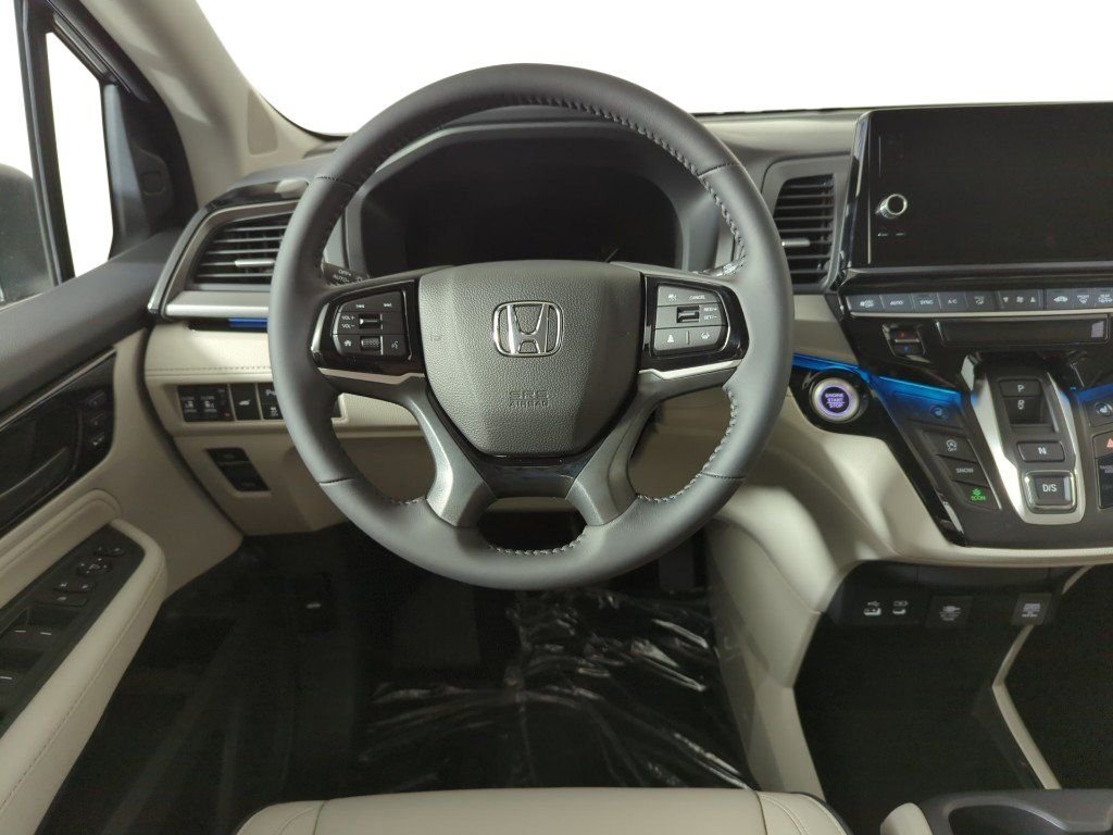 New 2026 Radiant Red Metallic II Honda Touring image 19