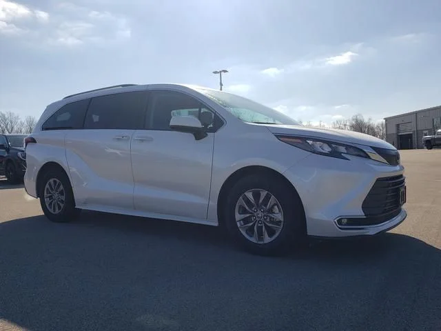 Used 2024 Beige Toyota XLE image 3