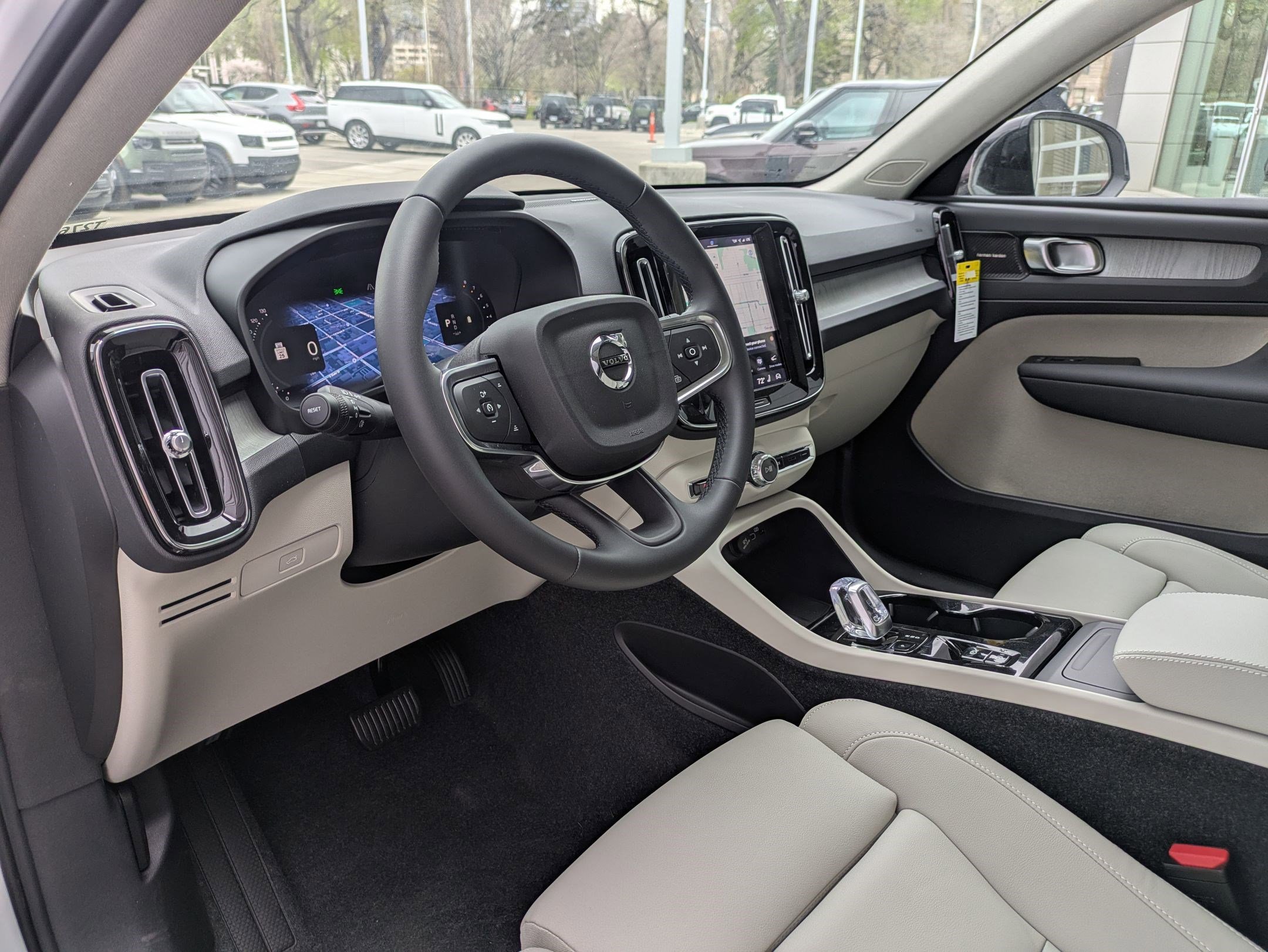 New 2026 Crystal White Volvo Plus image 10