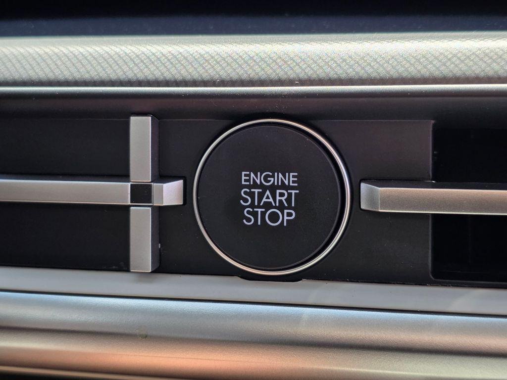 New 2026 Silver Hyundai SE image 31