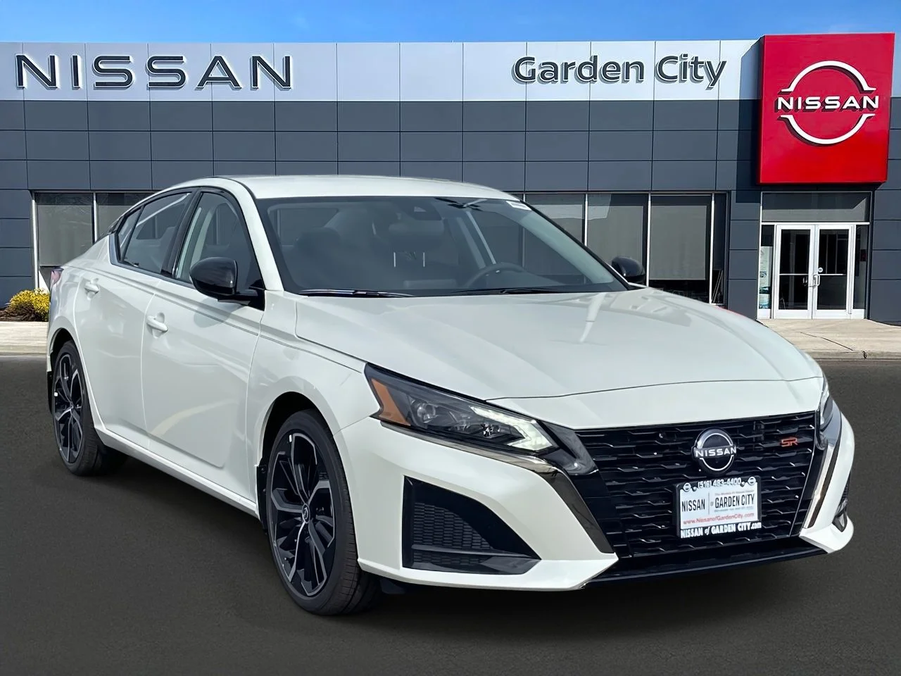 New 2025 Pearl White Tricoat Nissan SR image 1