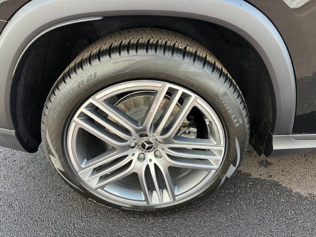 New 2026 Black Mercedes-Benz GLS 450 image 76