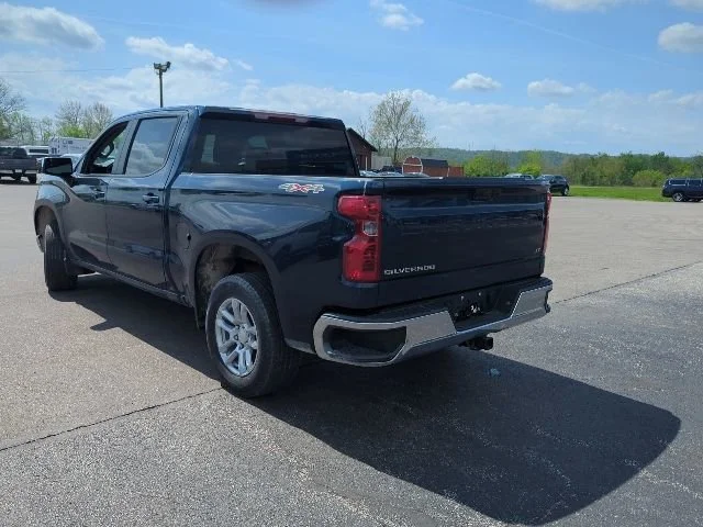 Used 2022 Northsky Blue Metallic Chevrolet LT image 27