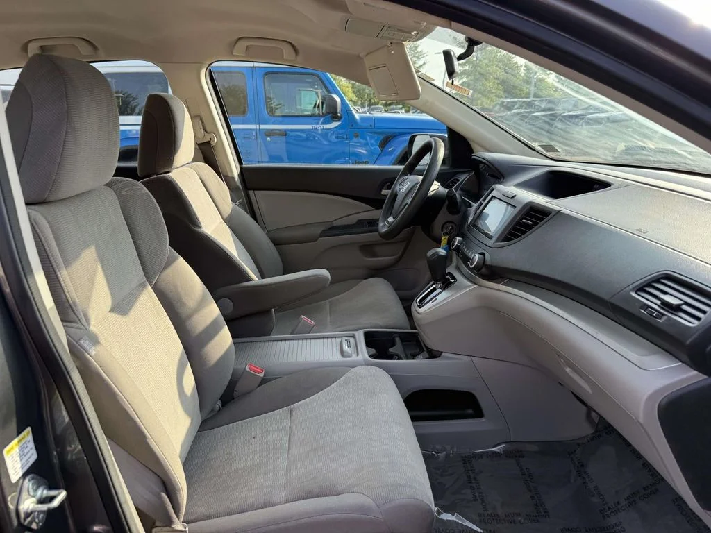 Used 2014 Silver Honda LX image 14