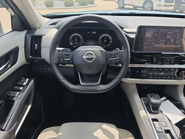 New 2026 Green Nissan SL image 11