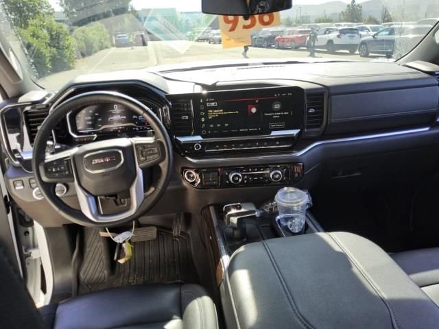 Used 2024 Summit White GMC Elevation image 7