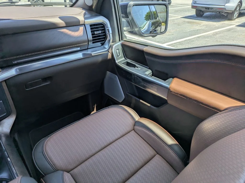 New 2026 Antimatter Blue Metallic Ford King Ranch image 18