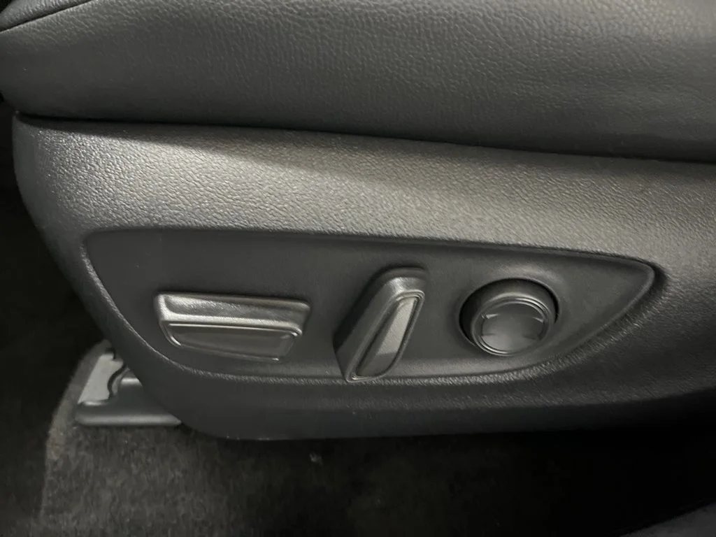 Used 2024 White Toyota XLE image 19