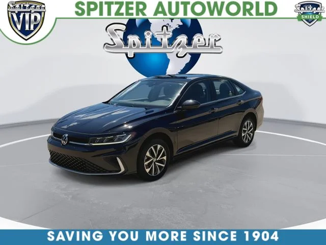 Certified Used 2025 Black Volkswagen 1.5T S image 5