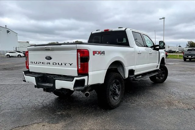 Used 2024 White Ford Lariat image 4