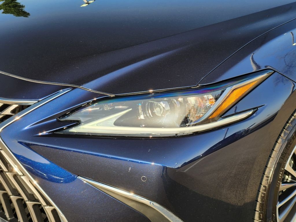 Certified Used 2025 Mica Lexus 350 PREMIUM image 9