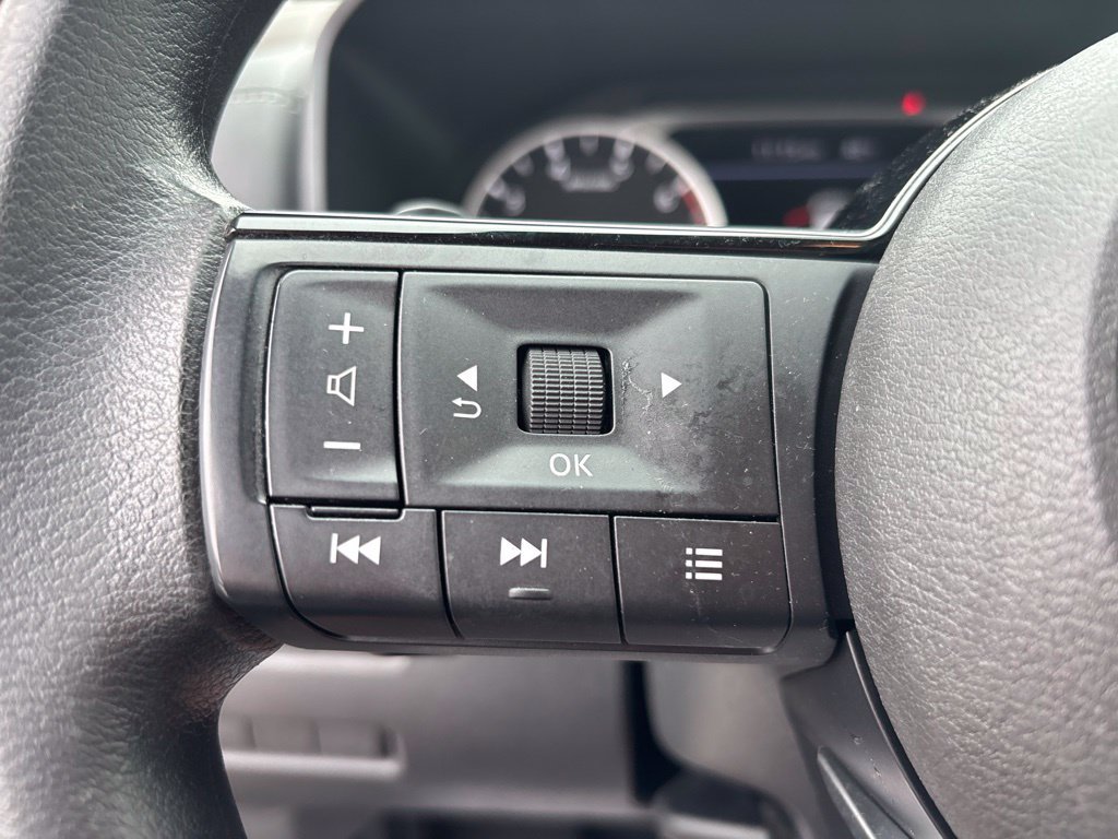 Used 2022 Black Nissan SV image 21