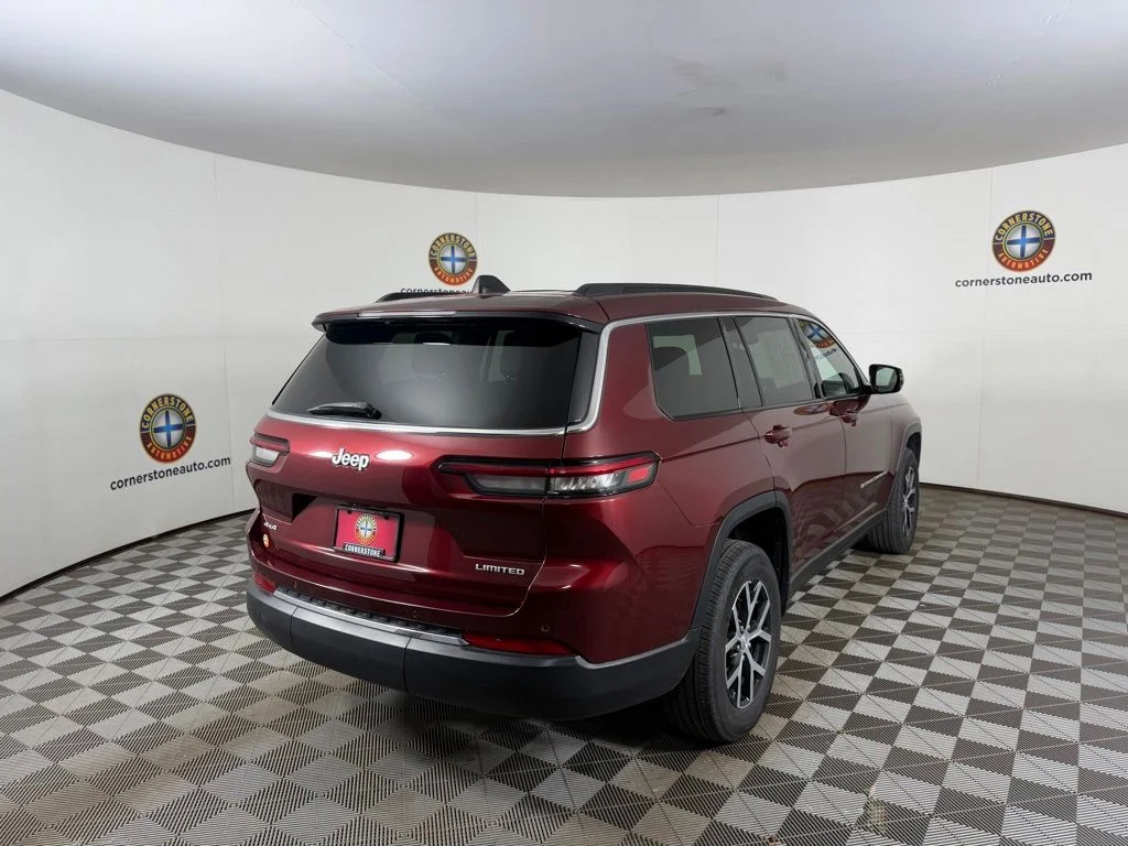 Used 2024 Velvet Red Pearlcoat Jeep Limited image 22