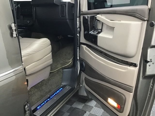 Used 2023 Bronze Chevrolet Explorer Limited SE image 39