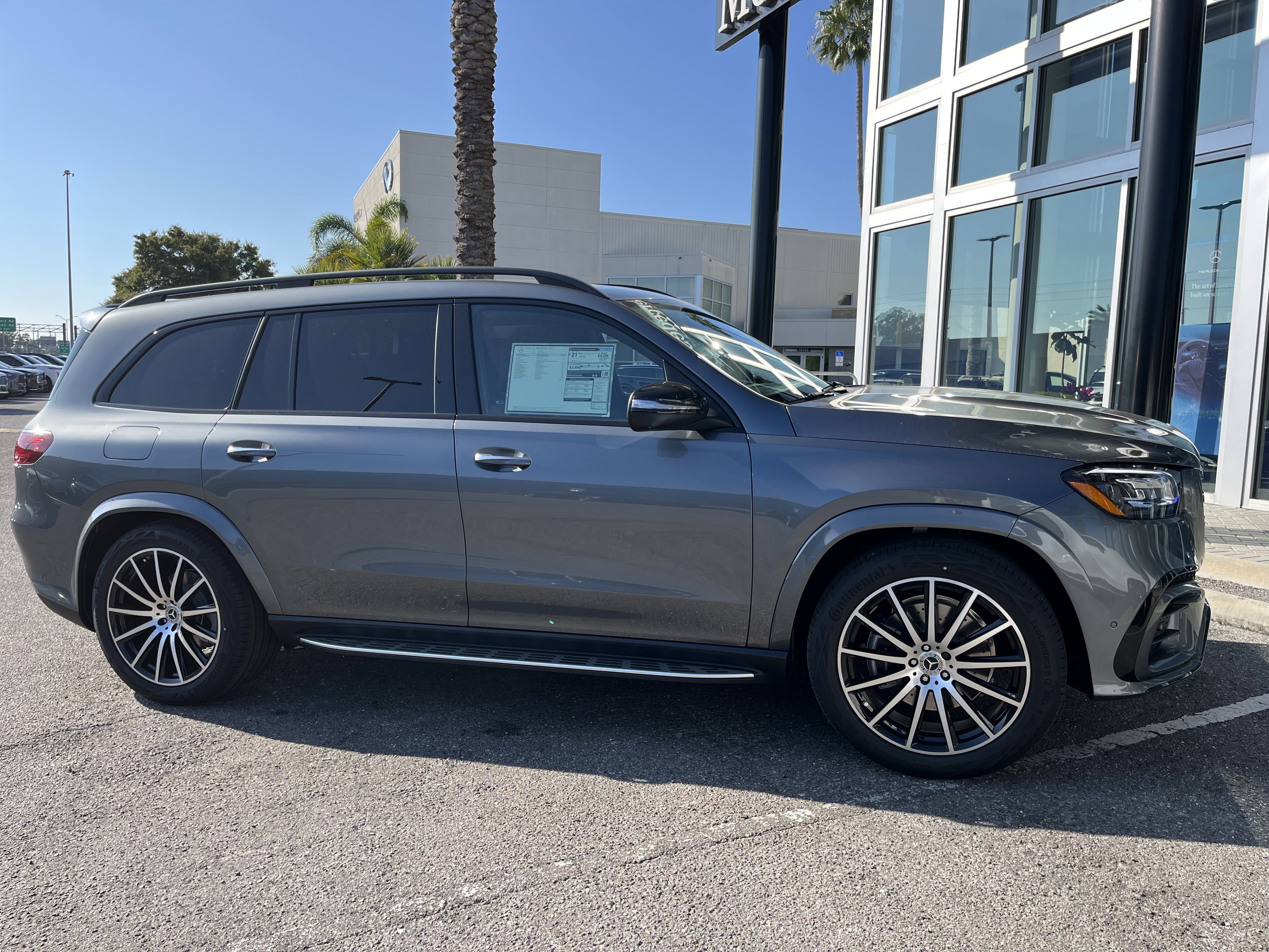 New 2026 SELENITE GREY Mercedes-Benz GLS 450 image 7
