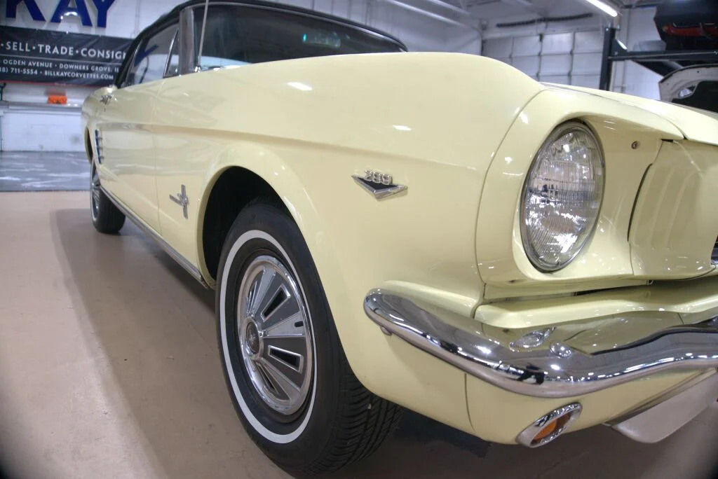 Used 1966 Yellow Ford  image 29