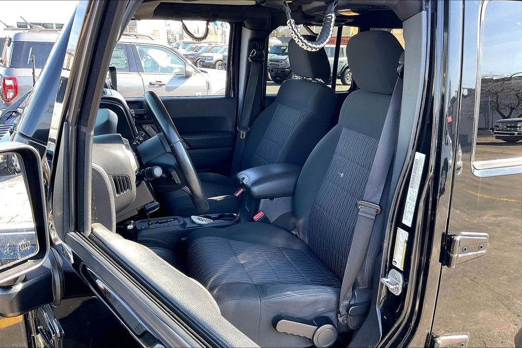 2011 JEEP WRANGLER - Image 20