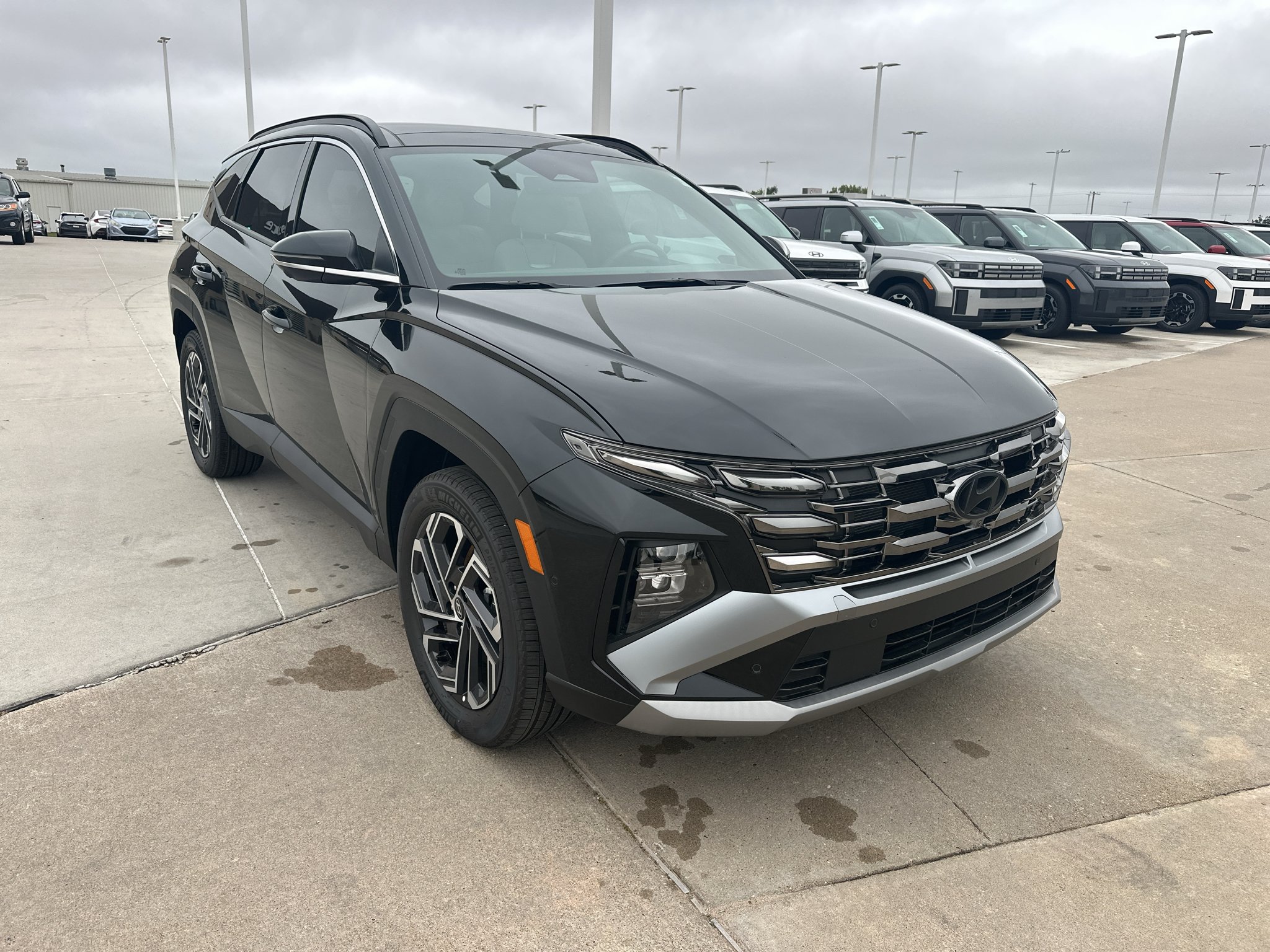 2026 Hyundai Tucson Limited - Photo 8