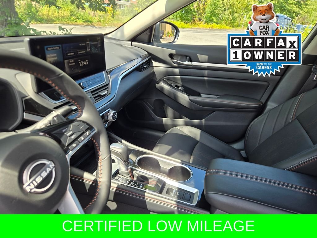 Used 2025 White Nissan 2.5 SR image 22