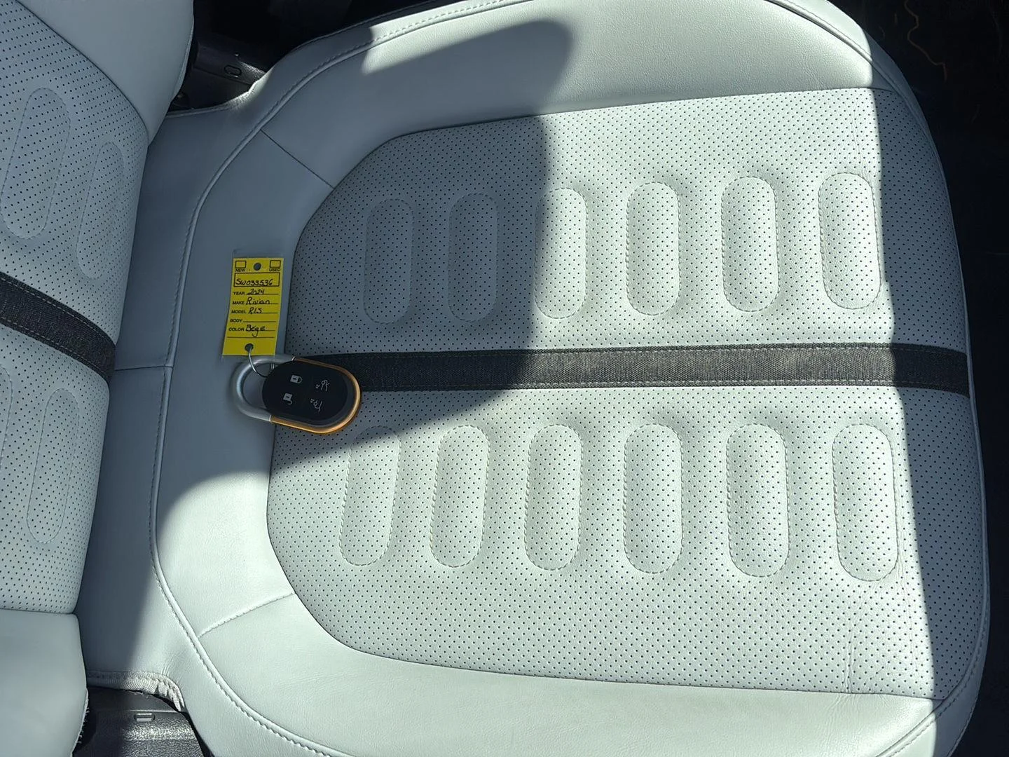 Used 2024 Glacier White Rivian Adventure image 14