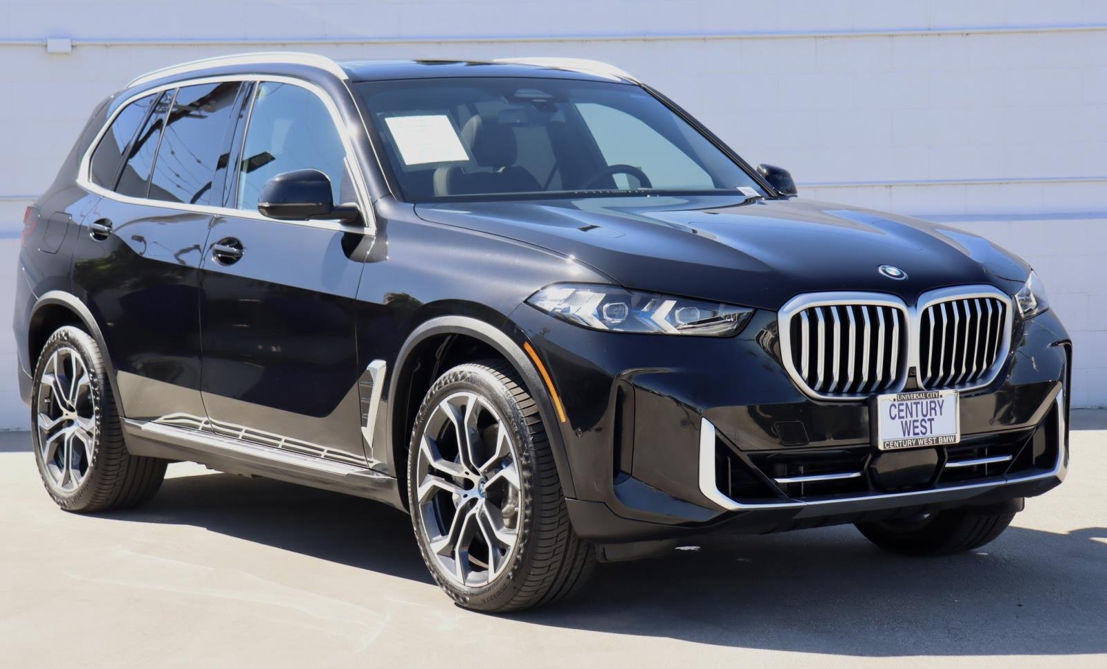 2025 BMW X5 50e