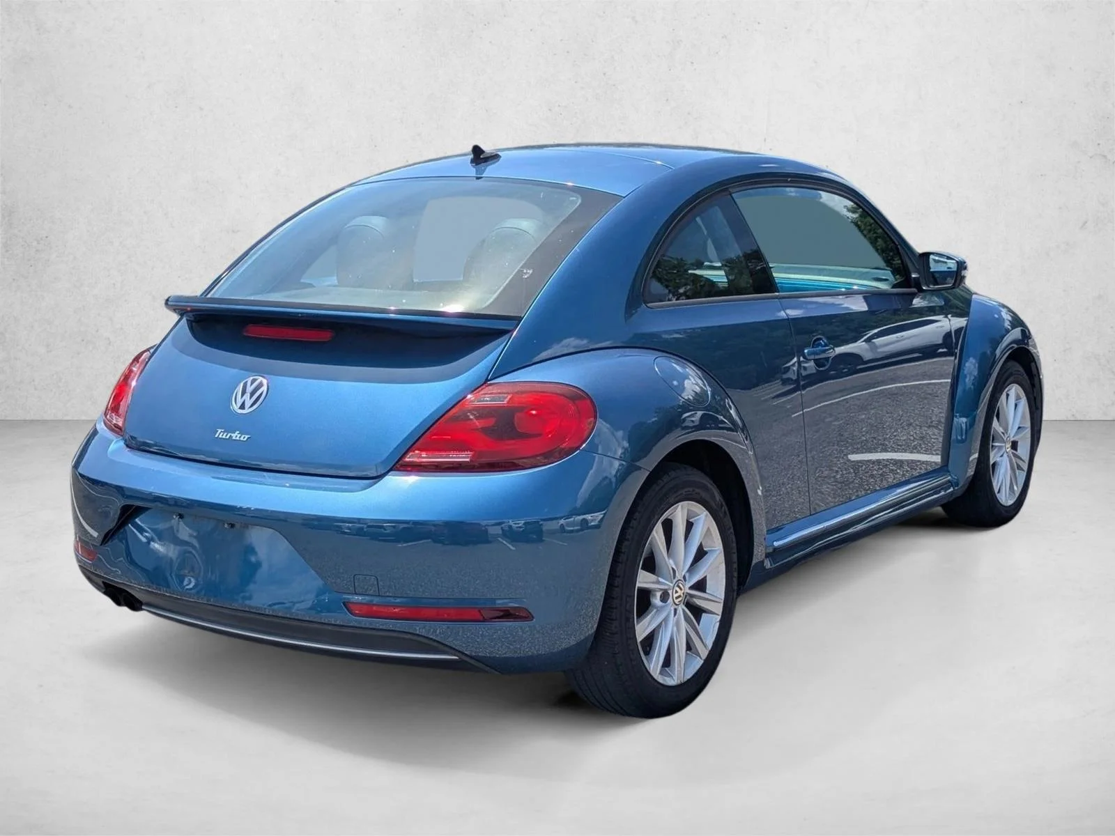 Used 2017 Silk Blue Metallic Volkswagen 1.8T SE image 5