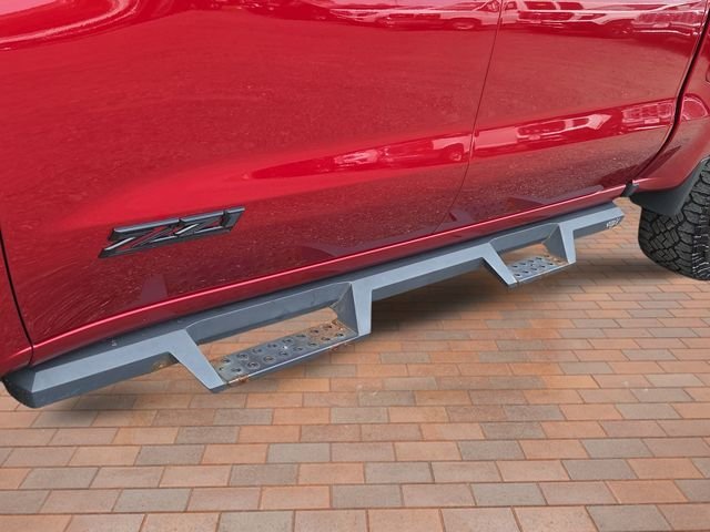 Used 2022 Cherry Red Chevrolet LT Trail Boss image 17