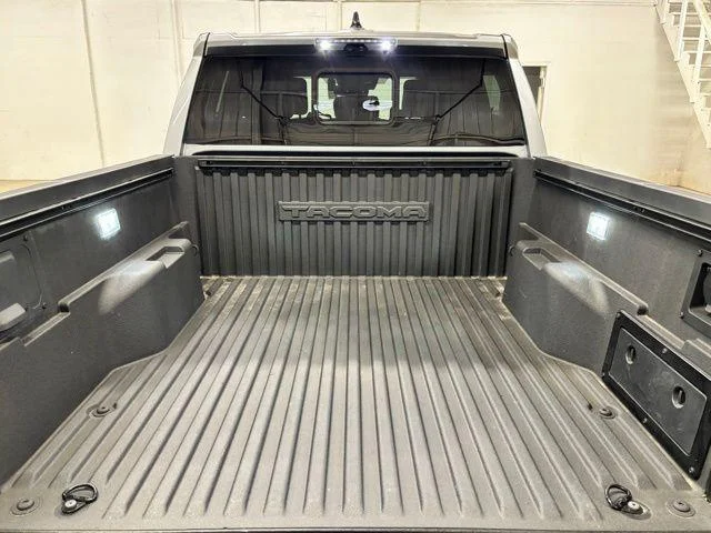 Used 2025 CELESTIAL SILVER Toyota  image 23