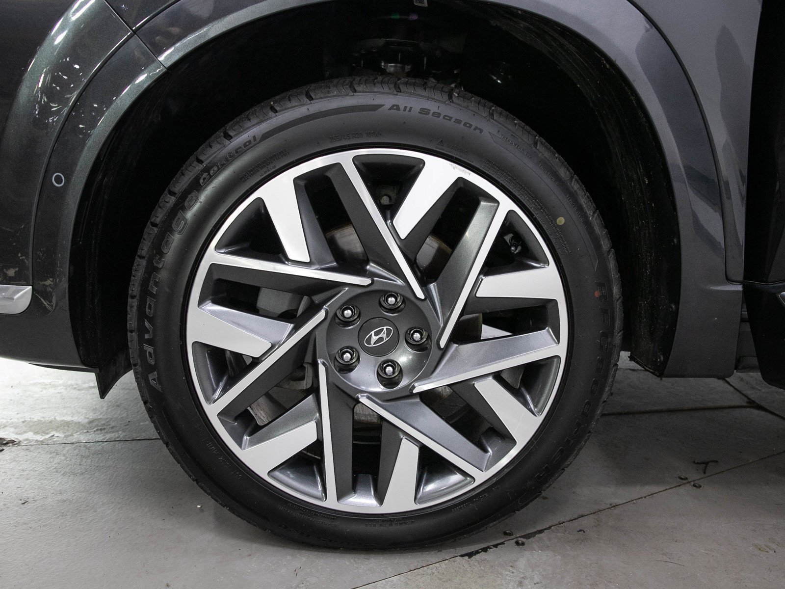 Used 2022 Portofino Gray Hyundai Calligraphy AWD image 32
