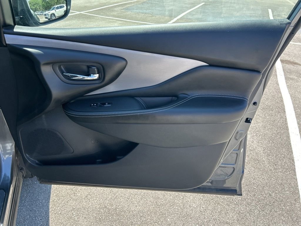 Used 2023 Gray Nissan SV image 41