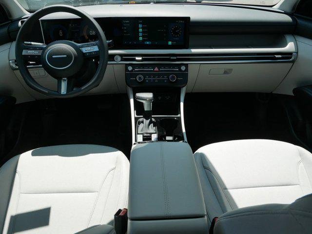 New 2026 Hampton Gray Hyundai SE image 9