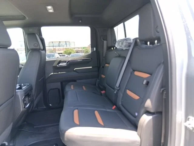 2026 GMC Sierra 1500 AT4 - Photo 17